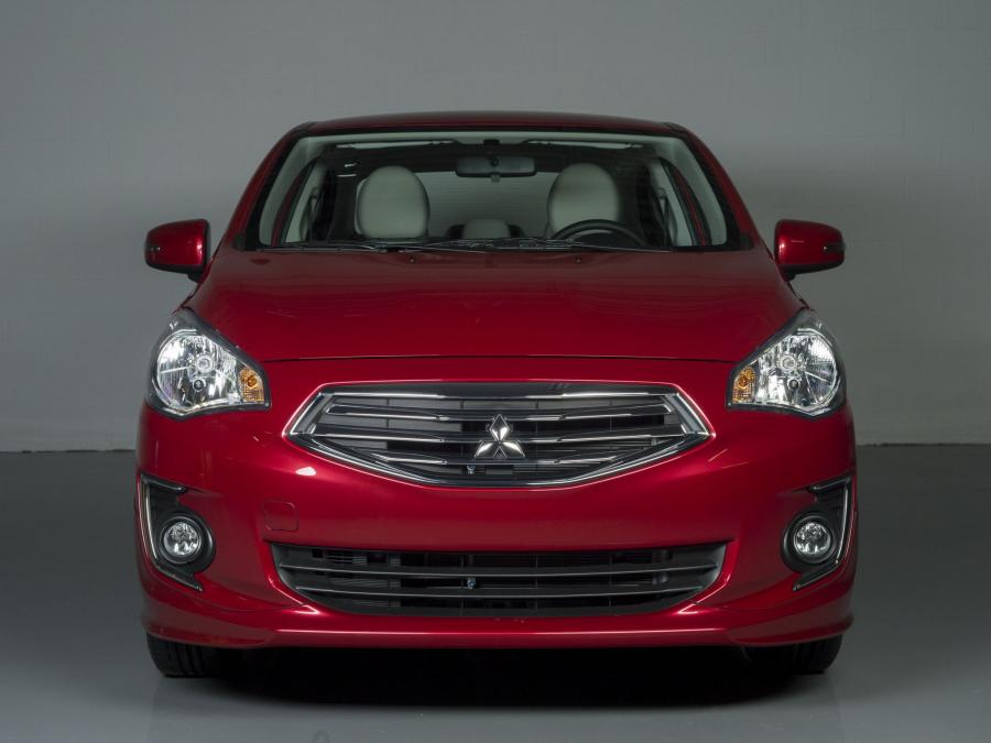 Mitsubishi Mirage G4 2014 года  (фото 3 из 6)
